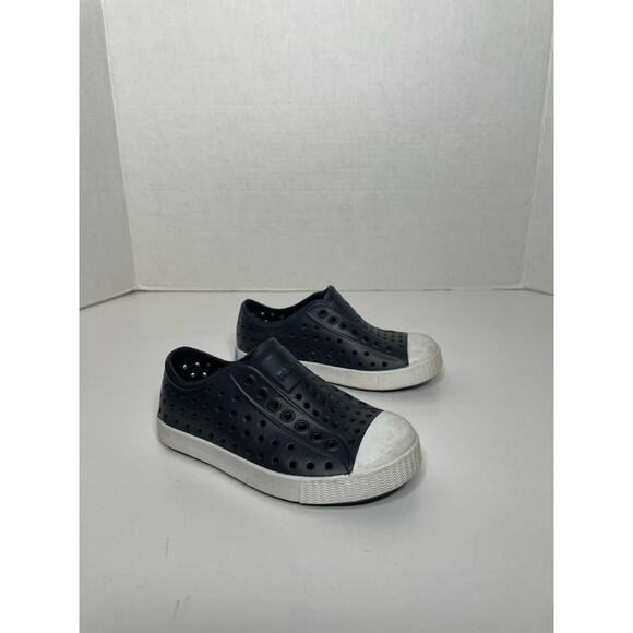 NATIVE Toddler Jefferson Slip On Shoe Size 9 Black - Picture 1 of 7